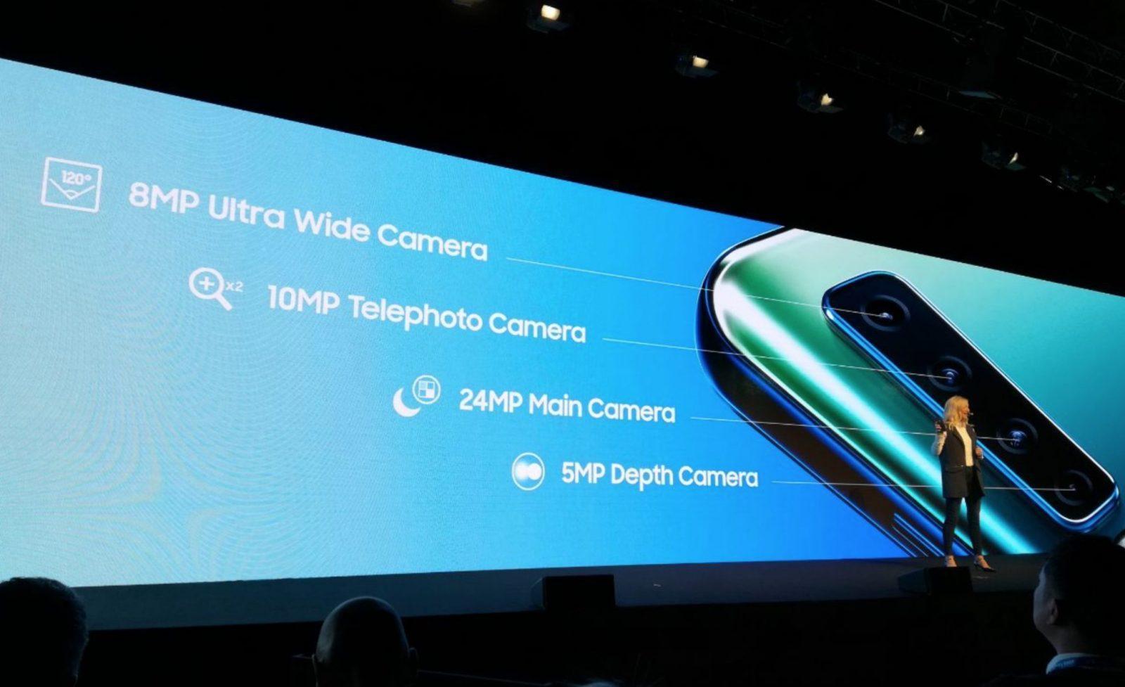 Samsung Galaxy A9 quattro fotocamere posteriori