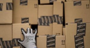 Amazon operatore postale in Italia sfida Poste Italiane