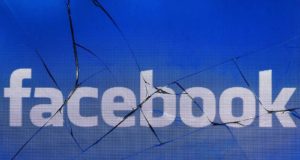 Facebook profili rubati hacker russi