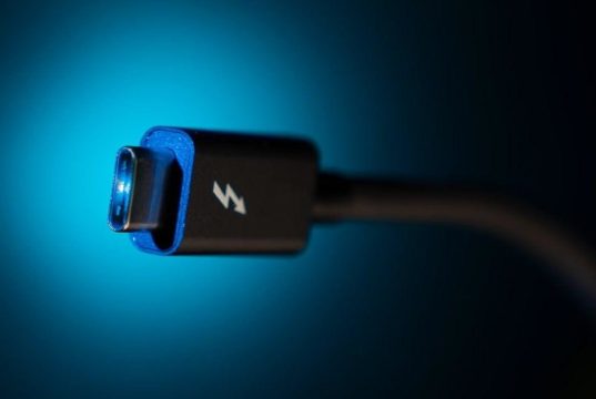 USB 4, fino a 40 Gbps e supporto Thunderbolt 3