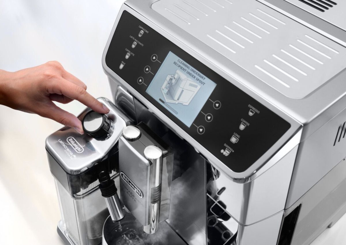 DeLonghi PrimaDonna Elite LatteCrema