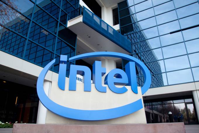 Intel logo Santa Clara